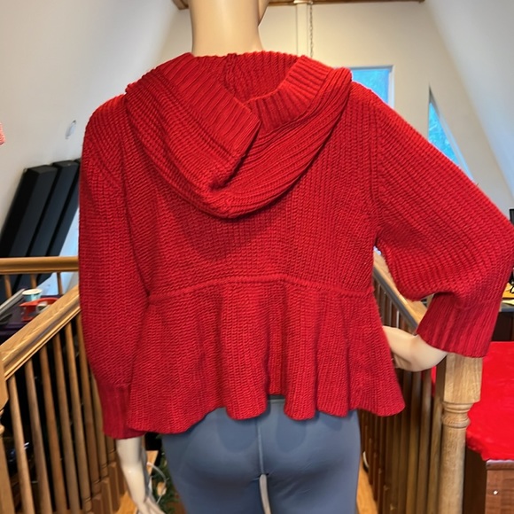 Red Look @ Me knit sweater. Cute and comfy in great condition. Junior XL (15/17) - Picture 3 of 7